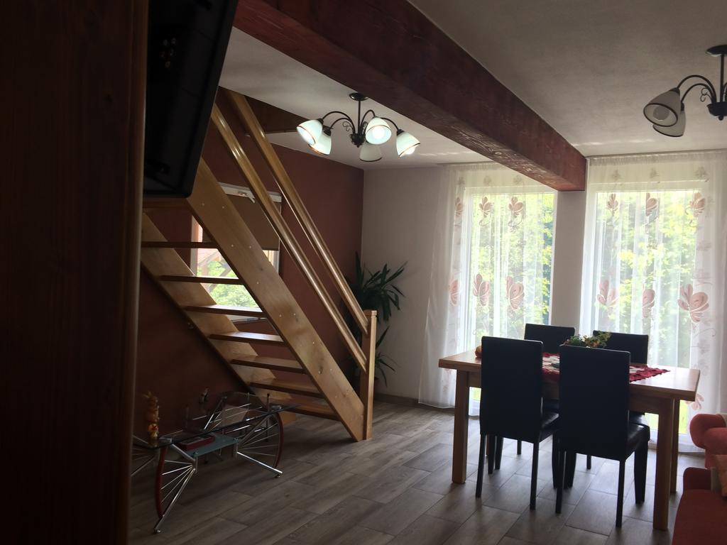Cabana 7 Brazi Poiana Mărului Екстериор снимка