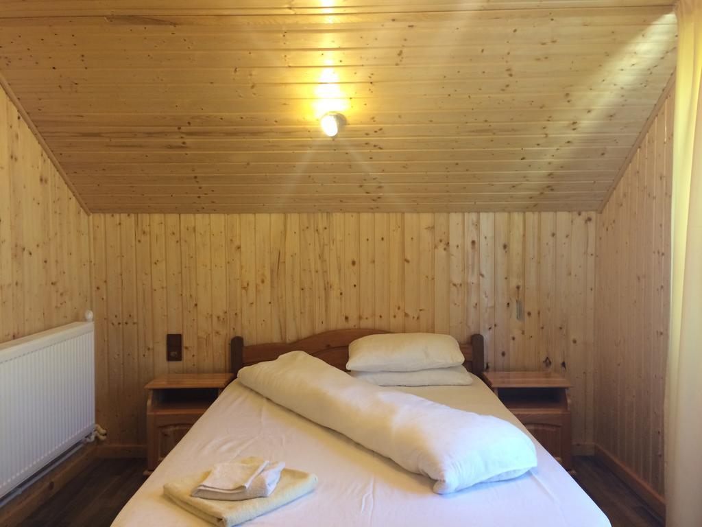 Cabana 7 Brazi Poiana Mărului Екстериор снимка